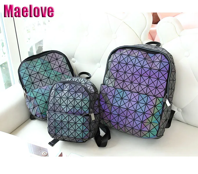 Maelove Luminous Backpack Diamond Lattice Bag Travel Geometric Women Fashion Bag Teenage Girl School Noctilucent Backpack 3 Size
Maelove Luminous Backpack Diamond Lattice Bag Travel Geometric Women Fashion Bag Teenage Girl School Noctilucent Backpack 3 Size