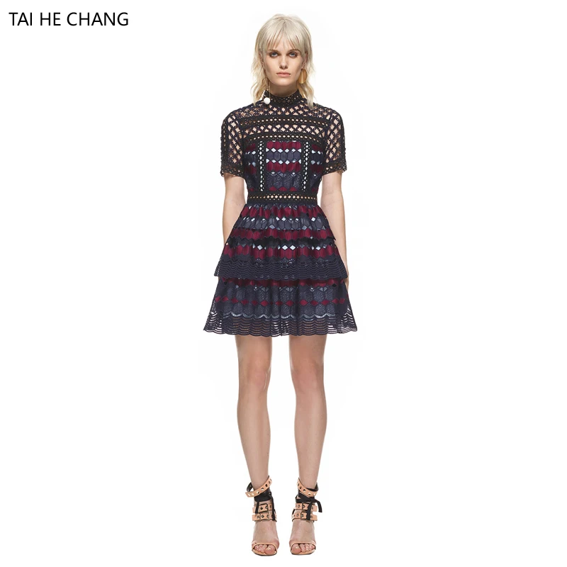 2018 women dress spring autumn fashion high-end elegant vestidos bodycon sexy vintage party runway lace hollow out dress
2018 women dress spring autumn fashion high-end elegant vestidos bodycon sexy vintage party runway lace hollow out dress