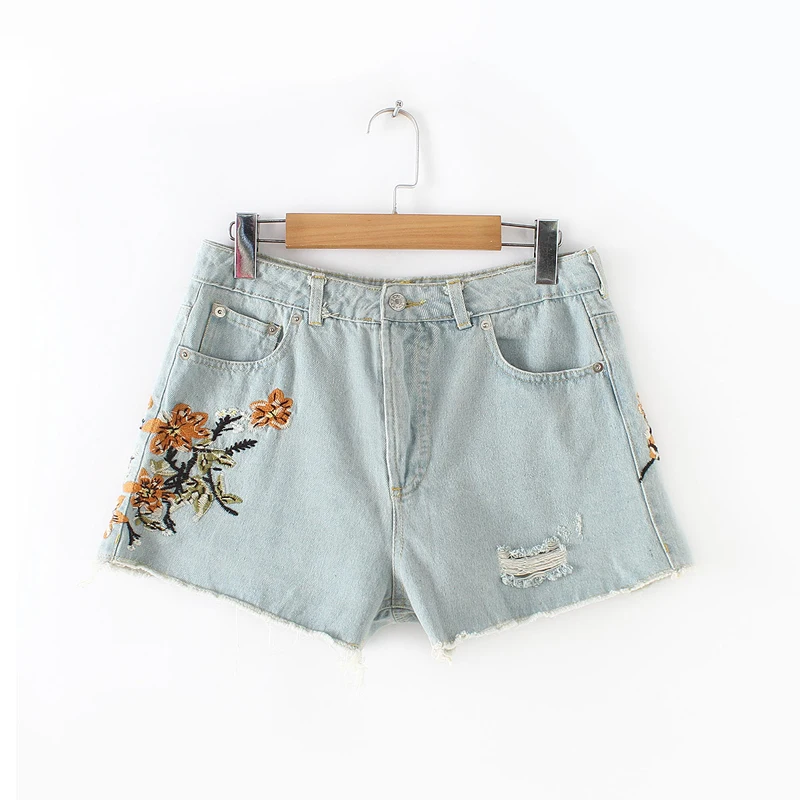 European and American Women Floral Embroidery Casual Water Washed Short Mid Waist Women American Street Style Summer Short
European and American Women Floral Embroidery Casual Water Washed Short Mid Waist Women American Street Style Summer Short