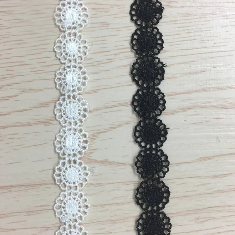 15yards/lot Water Soluble Garment Lace Trims White Black Embroidery Lace Ribbon DIY Handmade Sofa Hometexile Edge Wraping Tape
15yards/lot Water Soluble Garment Lace Trims White Black Embroidery Lace Ribbon DIY Handmade Sofa Hometexile Edge Wraping Tape
