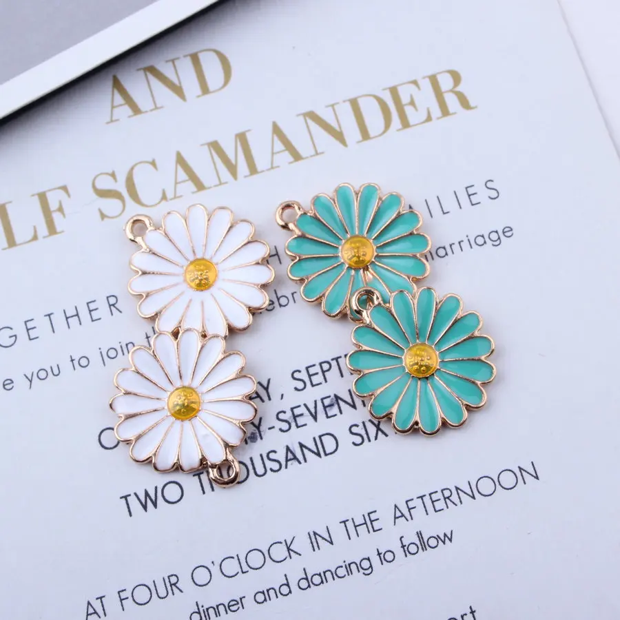 10pcs/pack Gold Color Tone Chrysanthemum Flower Shape Enamel Charms Pendant DIY Bracelets Accessories Necklace DIY Craft
10pcs/pack Gold Color Tone Chrysanthemum Flower Shape Enamel Charms Pendant DIY Bracelets Accessories Necklace DIY Craft