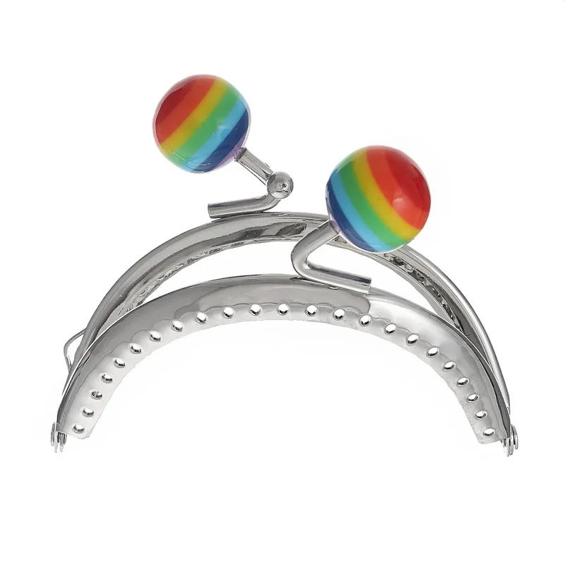 1Pc Kiss Clasps Lock Purse Clutch Metal Arch Frame Multicolor Resin Ball Silver Tone Handbag Handle Making 8.5x7cm
1Pc Kiss Clasps Lock Purse Clutch Metal Arch Frame Multicolor Resin Ball Silver Tone Handbag Handle Making 8.5x7cm