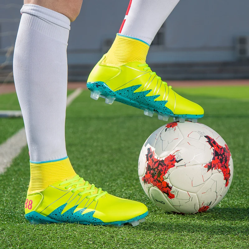 High Tops Professional Football Boots Ankle Soccer Cleats Boots Long Spikes Men's Football Shoes Sneakers Indoor Turf Futsal
High Tops Professional Football Boots Ankle Soccer Cleats Boots Long Spikes Men's Football Shoes Sneakers Indoor Turf Futsal