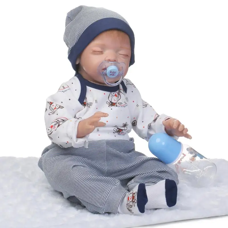 55cm Soft Silicone Limbs and Cloth Body Reborn Dolls Lifelike Sleeping New Born Baby Dolls New Year Gifts
55cm Soft Silicone Limbs and Cloth Body Reborn Dolls Lifelike Sleeping New Born Baby Dolls New Year Gifts