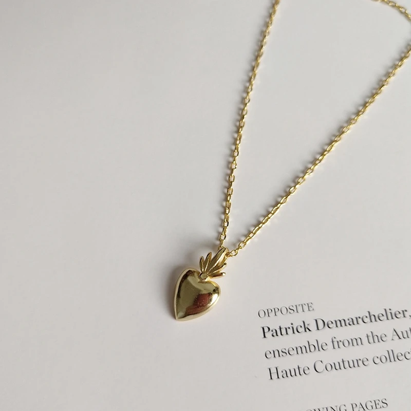 LouLeur 925 sterling silver heart pineapple pendant necklace gold creative design charm neckalce for women gold jewelry charms
LouLeur 925 sterling silver heart pineapple pendant necklace gold creative design charm neckalce for women gold jewelry charms