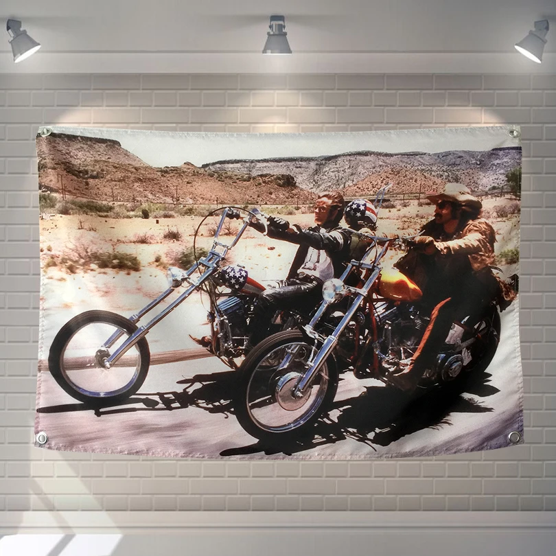 «Easy Rider» Классический тканевый знак с изображением героев фильма, подвесной светильник с четырьмя отверстиями, украшение для музыкальной с...
«Easy Rider» Классический тканевый знак с изображением героев фильма, подвесной светильник с четырьмя отверстиями, украшение для музыкальной с...
