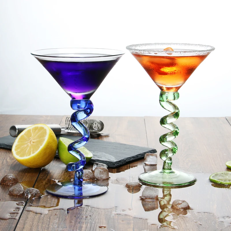 Creative Lead-free glass colored cocktail glass Personalized spiral handle Champagne glass cup wine cup
Creative Lead-free glass colored cocktail glass Personalized spiral handle Champagne glass cup wine cup