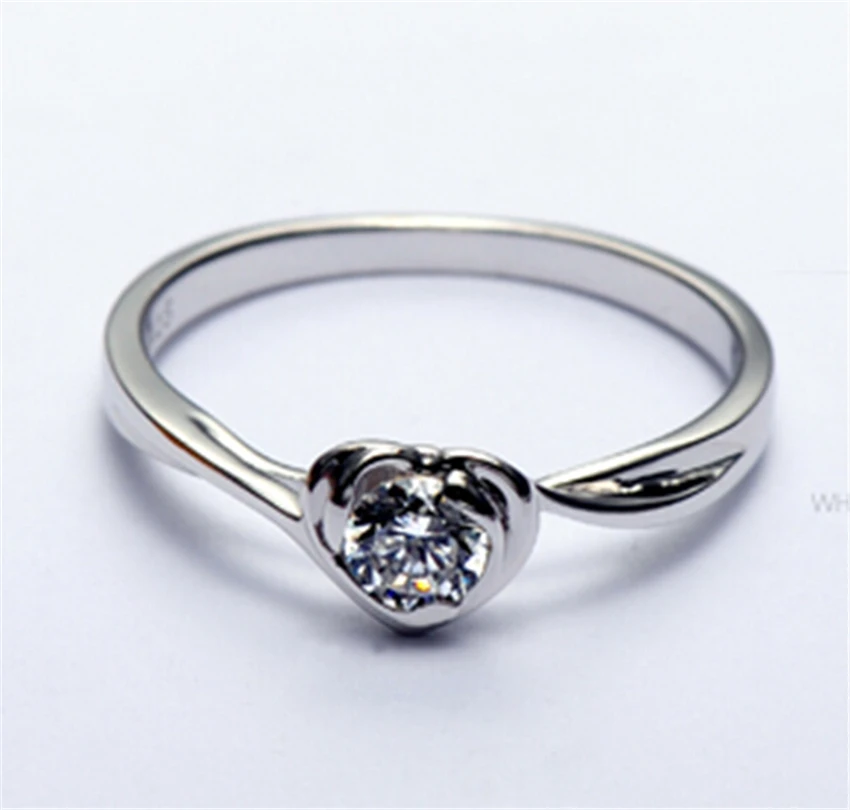 Bohemia 0.4Ct Heart Shape Diamond Ring 925 Sterling Silver Rings for Women Bridal Engagement Jewelry
Bohemia 0.4Ct Heart Shape Diamond Ring 925 Sterling Silver Rings for Women Bridal Engagement Jewelry