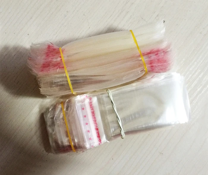 900 Pieces Transparent opp bag of plastic bags Transparent opp bag of packaging bags Size 2.76 x 1.38 inch 70x35MM A bundle of
900 Pieces Transparent opp bag of plastic bags Transparent opp bag of packaging bags Size 2.76 x 1.38 inch 70x35MM A bundle of