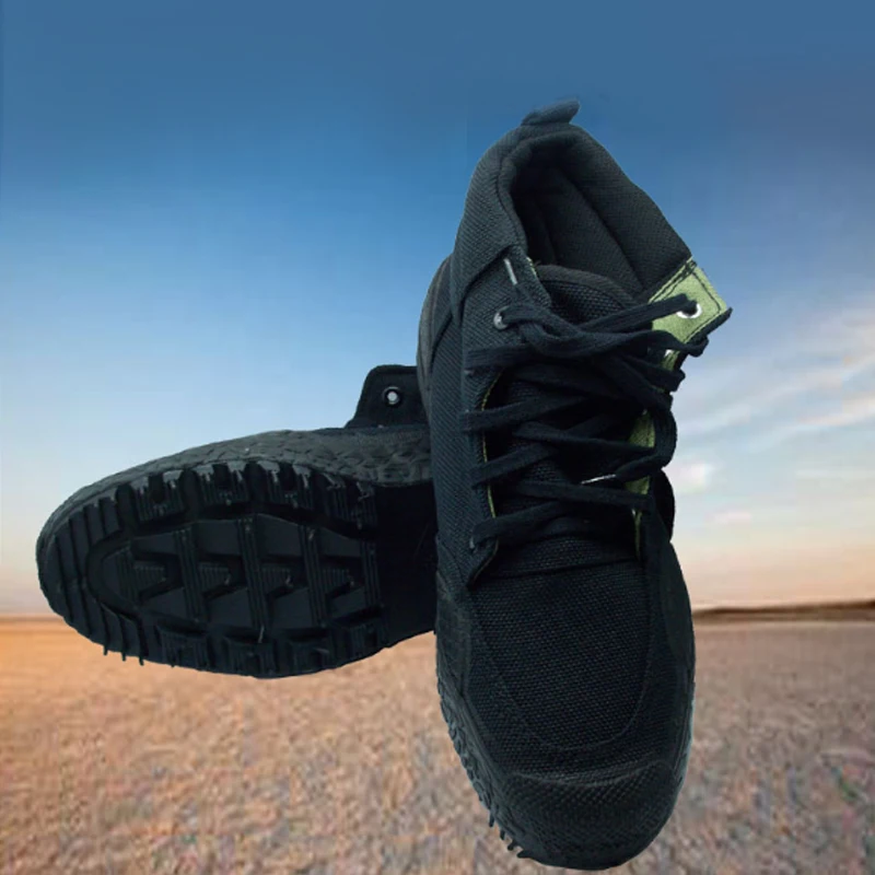 Wear-resistant Shoes High-Upper Military Training Shoes Working Non-slip Canvas Rubber Anti-collision toe cap black Shoes
Wear-resistant Shoes High-Upper Military Training Shoes Working Non-slip Canvas Rubber Anti-collision toe cap black Shoes