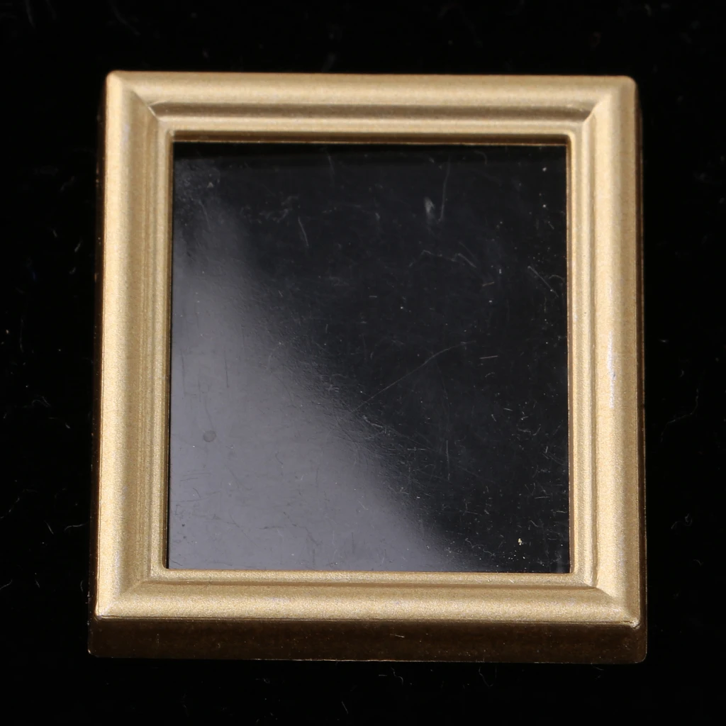 Retro Dollhouse Photo Frames 1/12 Photo Frame Miniature Empty Painting Frames for Dolls House Room Furniture Decor
Retro Dollhouse Photo Frames 1/12 Photo Frame Miniature Empty Painting Frames for Dolls House Room Furniture Decor