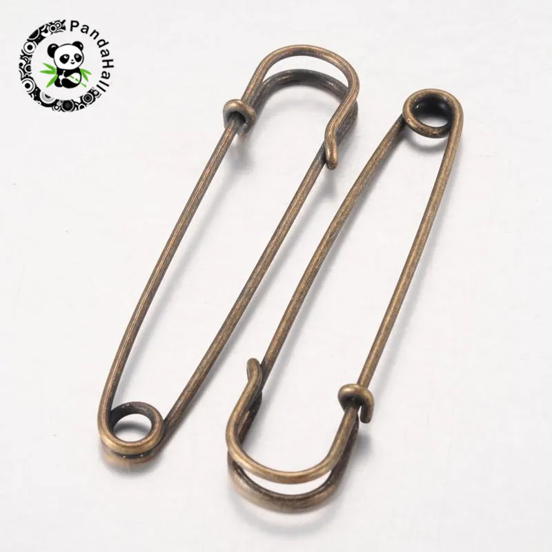 Nickel Free Iron Kilt Pins Brooch Findings, Antique Bronze Color, 70mm long, 18mm wide, 6mm thick, hole: about 6mm
Nickel Free Iron Kilt Pins Brooch Findings, Antique Bronze Color, 70mm long, 18mm wide, 6mm thick, hole: about 6mm