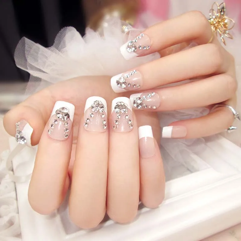 24 pcs Full Nail Tips 3D Shining Rhinestone Nude False Nails Natural Bling French Long Design Nail Art Decoration With Glue
24 pcs Full Nail Tips 3D Shining Rhinestone Nude False Nails Natural Bling French Long Design Nail Art Decoration With Glue