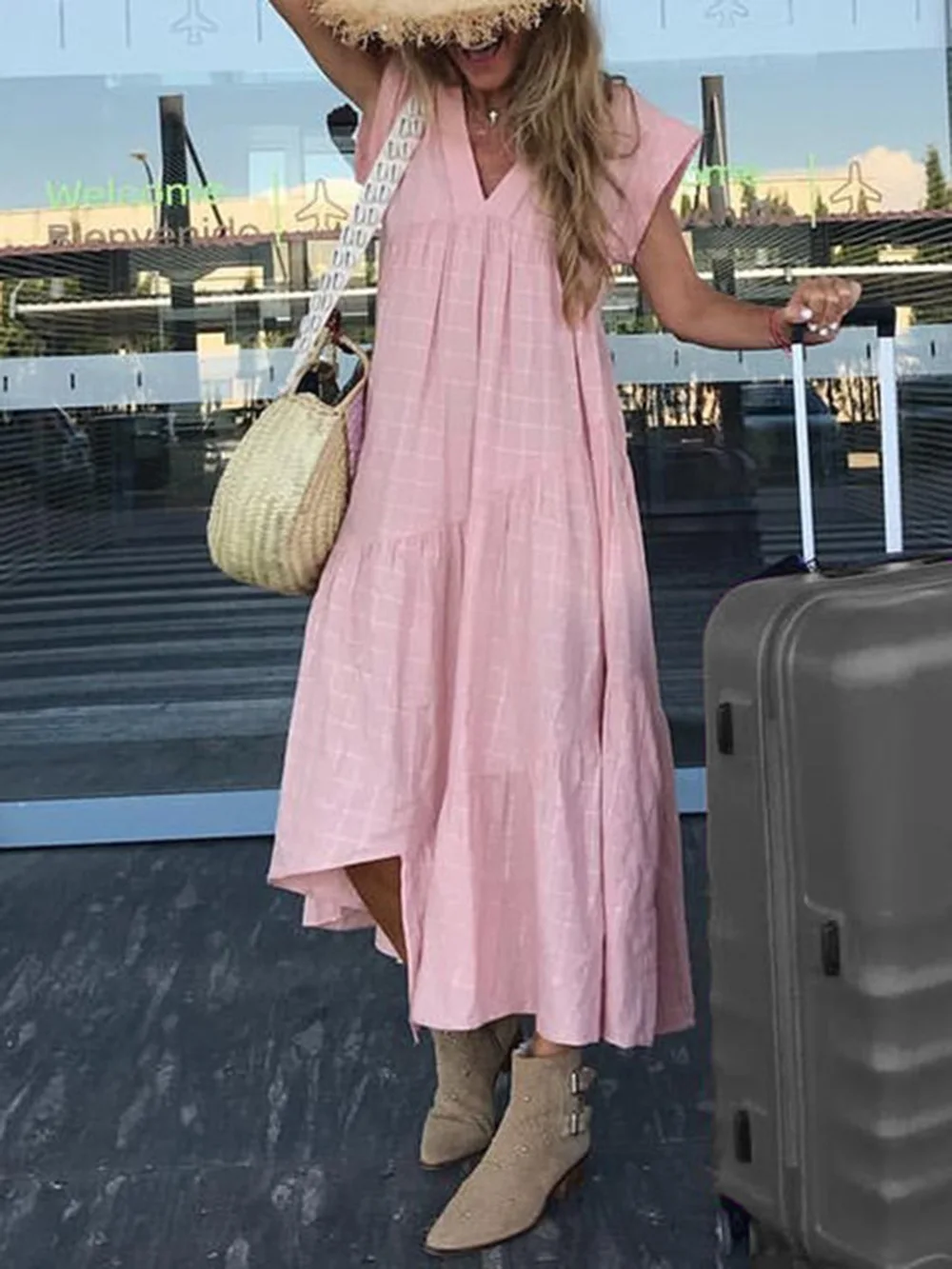 Uguest Women Loose Dress Short Sleeve V-neck Patchwork Asymmetrical Cotton Long Dress Party Casual Summer Vestidos 2019
Uguest Women Loose Dress Short Sleeve V-neck Patchwork Asymmetrical Cotton Long Dress Party Casual Summer Vestidos 2019