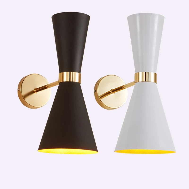 Modern Nordic wrought iron black and white Wall lamps bedside bedroom aisle living room E27 decorative home lighting lamps
Modern Nordic wrought iron black and white Wall lamps bedside bedroom aisle living room E27 decorative home lighting lamps