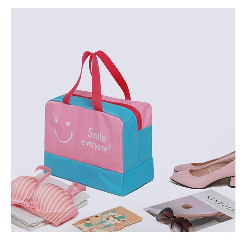 New unisex swimming bag combination dry and wet separation handbag Waterproof Beach Swimsuit Storage Shoulder Sports Bags
New unisex swimming bag combination dry and wet separation handbag Waterproof Beach Swimsuit Storage Shoulder Sports Bags