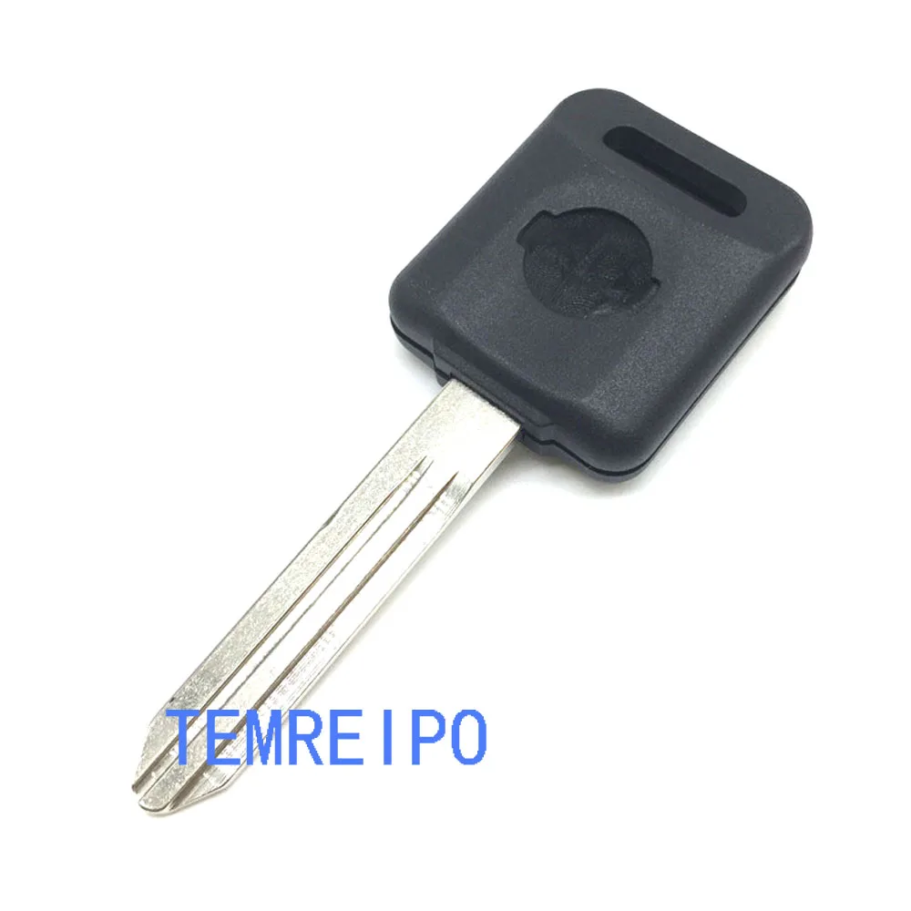 

20pcs/lot trasponder car chip key shell for nissan tiida qashqai X-TRAIL Rogue Versa Titan Pathfinder Sentra key case