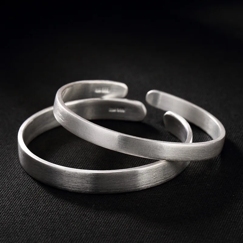 Silver Korean Edition Simple Drawbench Bracelet, Pure Silver High-grade Handbag, Opening Ladies' Bracelet Wholesale
Silver Korean Edition Simple Drawbench Bracelet, Pure Silver High-grade Handbag, Opening Ladies' Bracelet Wholesale