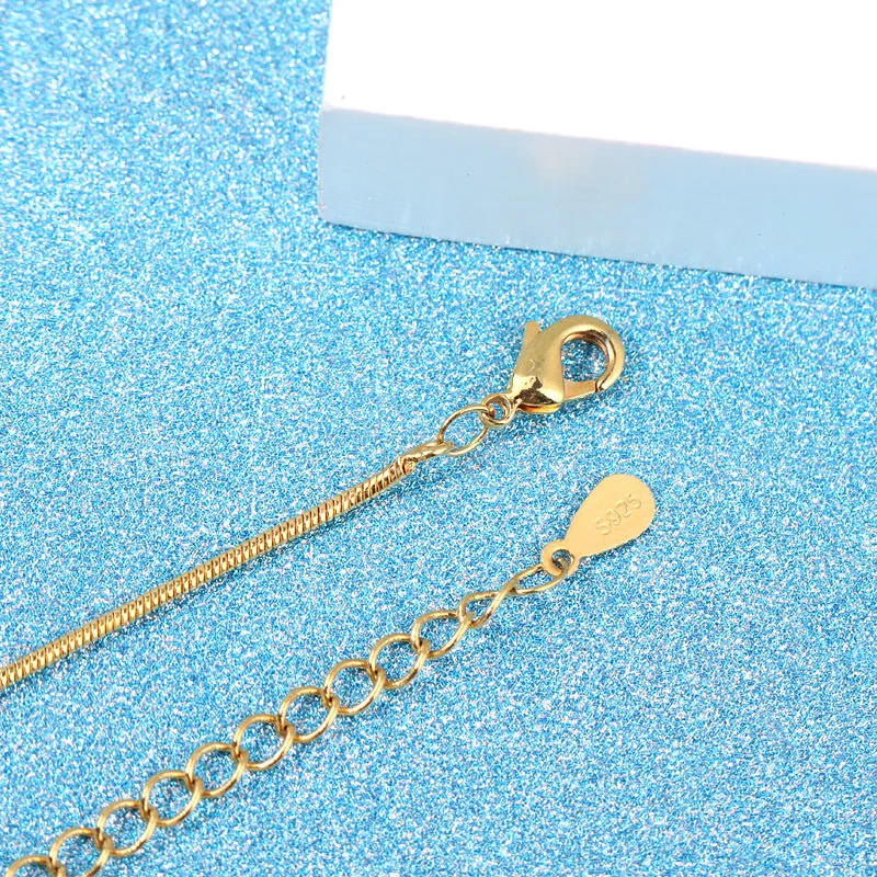925 sterling silver fashion 24K yellow gold snake chains jewelry ladies necklace wholesale cheap
925 sterling silver fashion 24K yellow gold snake chains jewelry ladies necklace wholesale cheap