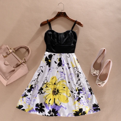 FREE SHIPPING 2014 Cattle Fashion Hot Satin Peones Puff Dress Belt Yarn Spaghetti Strap One-Piece Dresses Tube Top Two Ways
FREE SHIPPING 2014 Cattle Fashion Hot Satin Peones Puff Dress Belt Yarn Spaghetti Strap One-Piece Dresses Tube Top Two Ways