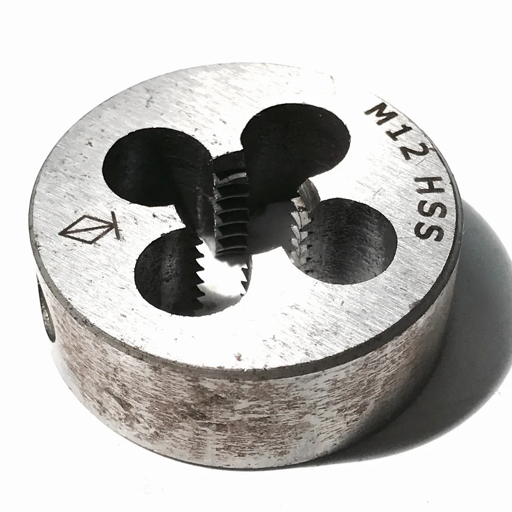 Free shipping of 1PC HSS6542 made Metric die M12*1.0/1.25/1.5/1.75mm machine die special for machining SS steel workpiece thread
Free shipping of 1PC HSS6542 made Metric die M12*1.0/1.25/1.5/1.75mm machine die special for machining SS steel workpiece thread