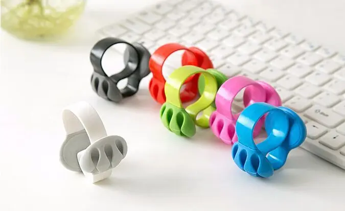 Newest USB Cable Wire Organizer Cable Clip Tidy USB Charger Cord Holder desktop Cable Fixed clamp
Newest USB Cable Wire Organizer Cable Clip Tidy USB Charger Cord Holder desktop Cable Fixed clamp