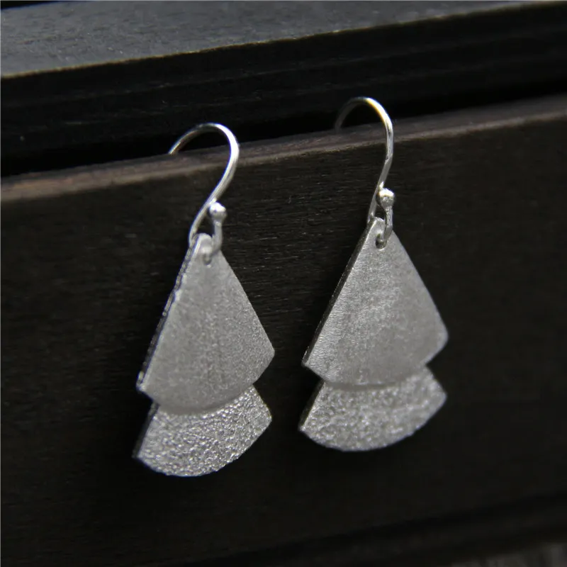 C&R Real 925 Sterling Silver drop earrings for women Drawing fan unique Thai Silver girls Fine Jewelry
C&R Real 925 Sterling Silver drop earrings for women Drawing fan unique Thai Silver girls Fine Jewelry
