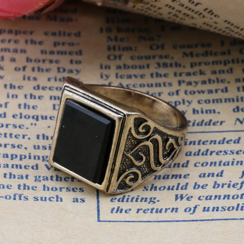 Fashion Gold Color Ring Men Wedding Paty Accessories Punk Black Ring Vintage Jewelry Wholesale 2018 New
Fashion Gold Color Ring Men Wedding Paty Accessories Punk Black Ring Vintage Jewelry Wholesale 2018 New