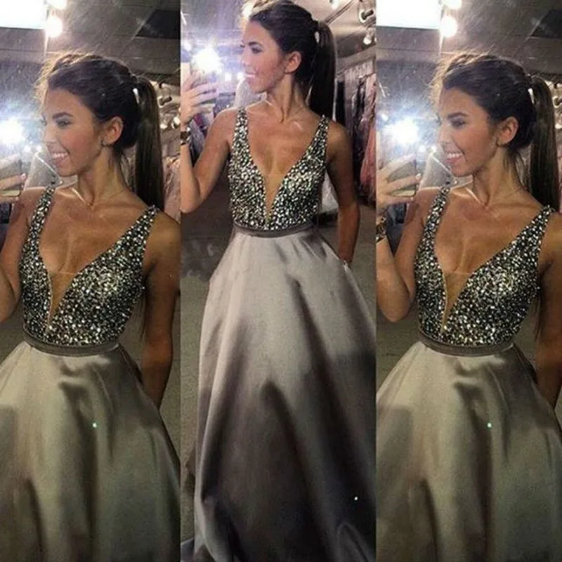 2020 Sexy Prom Dresses A Line Party Dresses Sexy V Neck Sleeveless Vestido De Festa Beading Long Prom Dress Fashion Formal Gowns
2020 Sexy Prom Dresses A Line Party Dresses Sexy V Neck Sleeveless Vestido De Festa Beading Long Prom Dress Fashion Formal Gowns