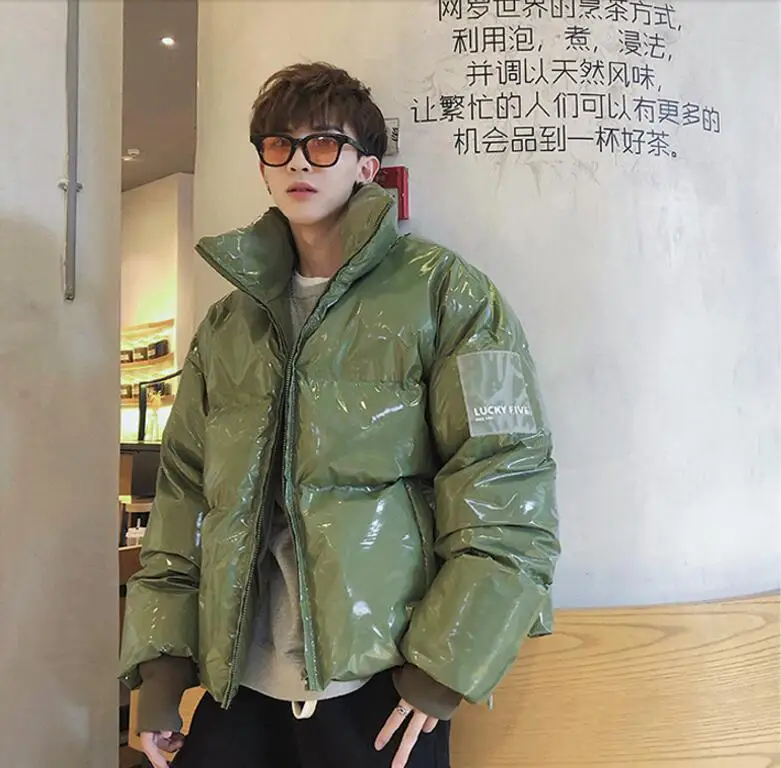 Cotton men's trend 2020 winter new bright face short section cotton jacket tide brand handsome loose cotton coat
Cotton men's trend 2020 winter new bright face short section cotton jacket tide brand handsome loose cotton coat