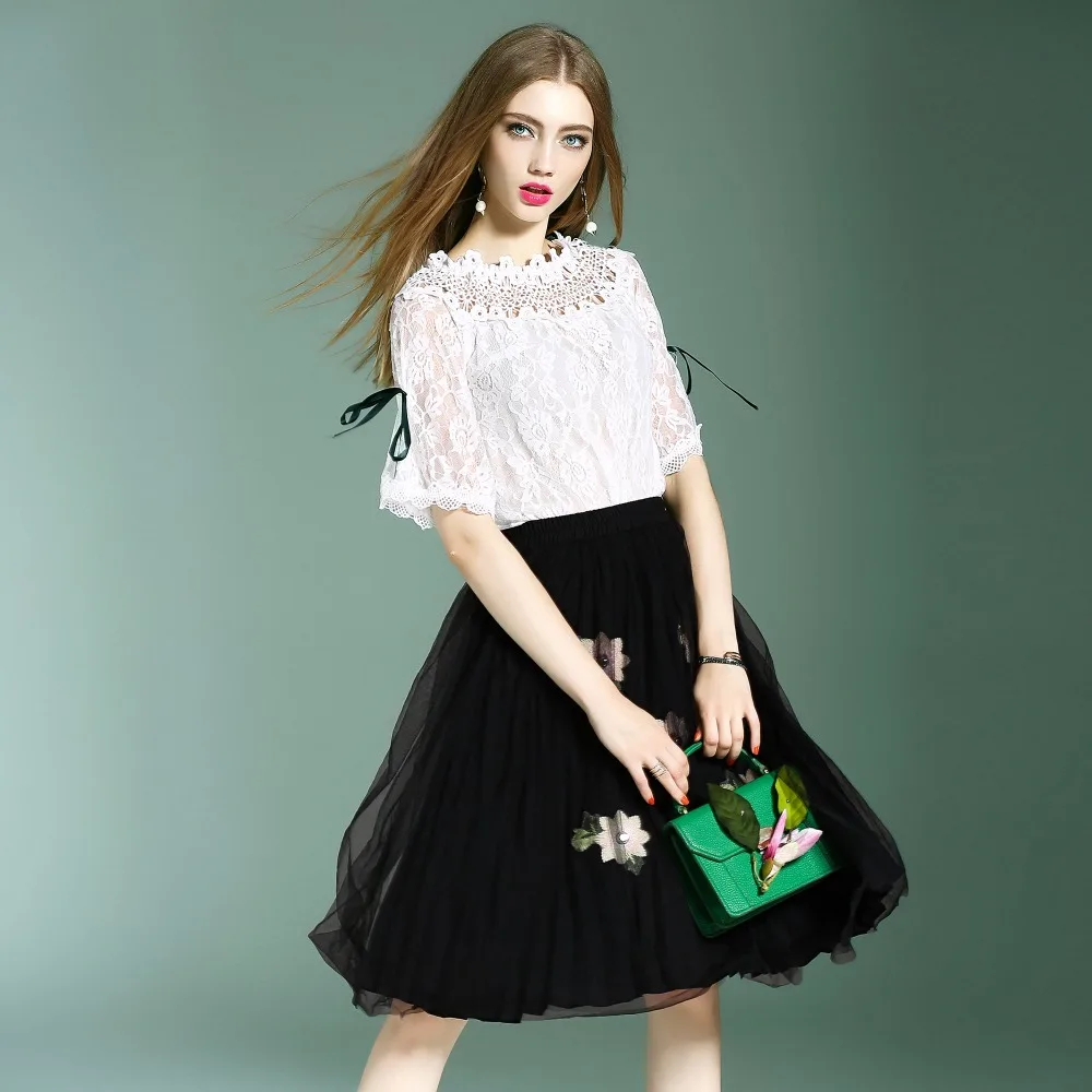 free ship women's sets lace embroide rankle-length Pants Loose Split Legs Ladies Summer and Autumn Elegant girl's Skirt Suits
free ship women's sets lace embroide rankle-length Pants Loose Split Legs Ladies Summer and Autumn Elegant girl's Skirt Suits