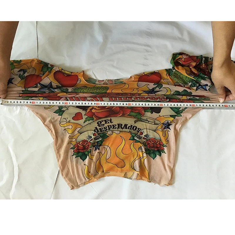 Vogue Nice New Men T-shirt Spring Printed Snake Flowers Tattoo Long-sleeved Tees Men Elastic Suitable Male Clothing Top 
Vogue Nice New Men T-shirt Spring Printed Snake Flowers Tattoo Long-sleeved Tees Men Elastic Suitable Male Clothing Top