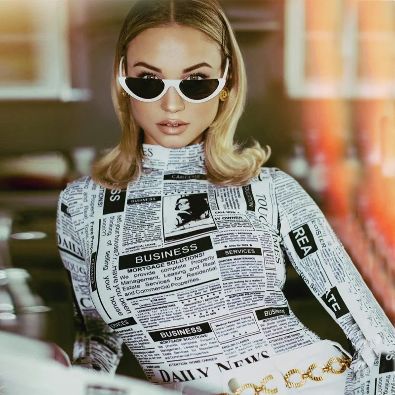 Long Sleeve High Neck Letters Print Sexy Bodycon Bodysuit Women Fashion Body 2019 Spring Autumn
Long Sleeve High Neck Letters Print Sexy Bodycon Bodysuit Women Fashion Body 2019 Spring Autumn