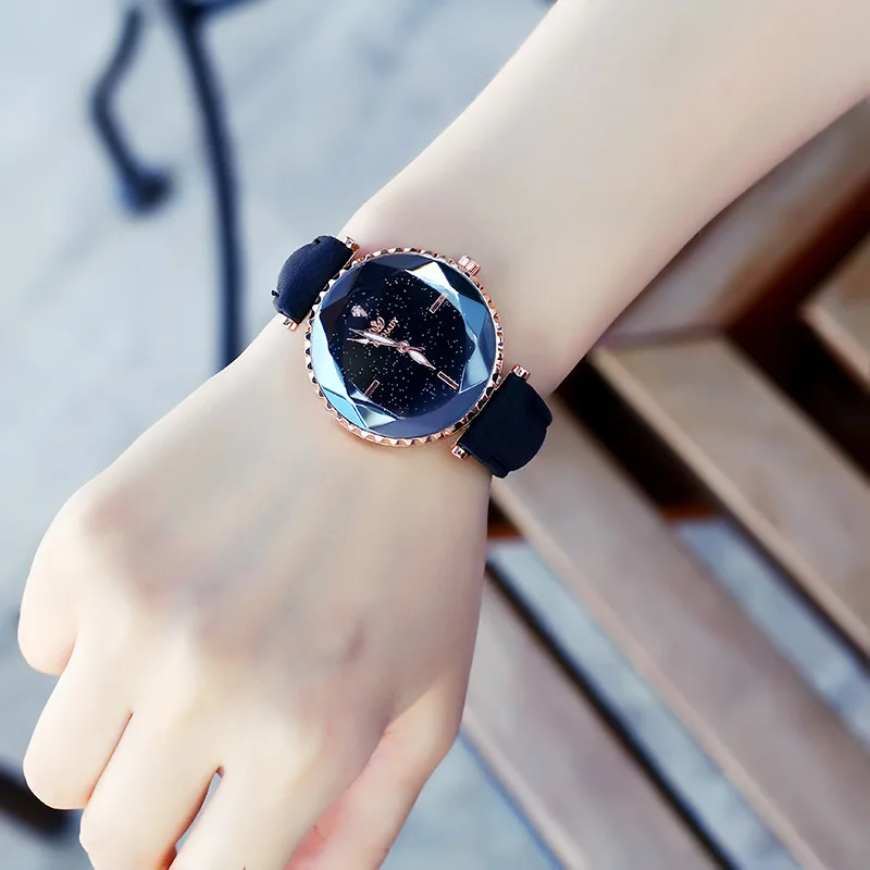 Zegarek Damski 2019 Starry sky Watch Women Leather Analog Quartz Wrist Watches Women's Fashion Elegant Ladies Watch Clock Gifts
Zegarek Damski 2019 Starry sky Watch Women Leather Analog Quartz Wrist Watches Women's Fashion Elegant Ladies Watch Clock Gifts