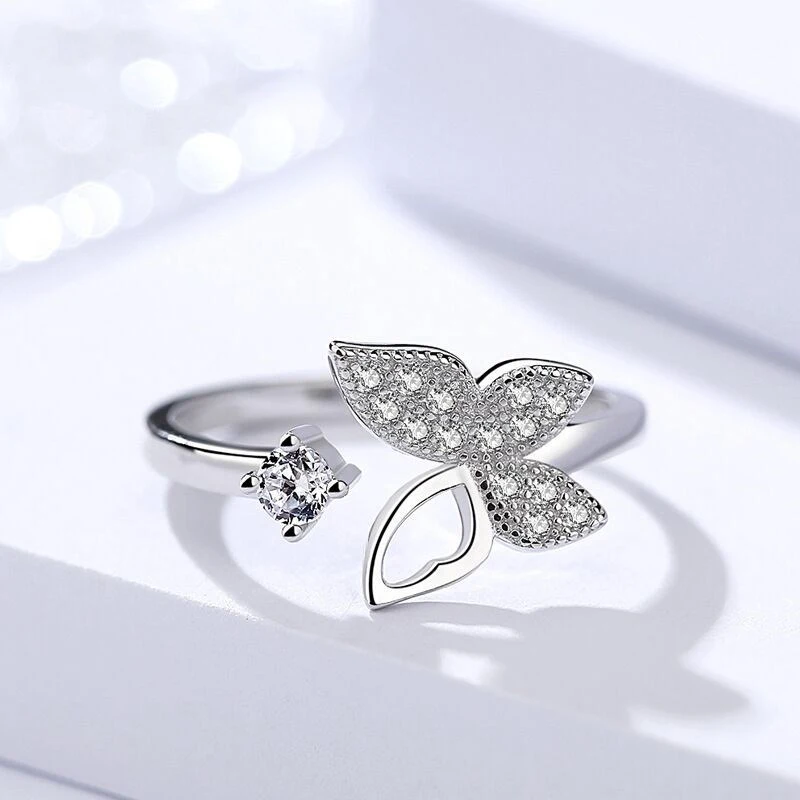 YAOLOGE 925 Sterling Silver Engagement Rings Korean Fashion Silver Color Butterfly with Crystal Stone Open Rings Ladies Jewelry
YAOLOGE 925 Sterling Silver Engagement Rings Korean Fashion Silver Color Butterfly with Crystal Stone Open Rings Ladies Jewelry