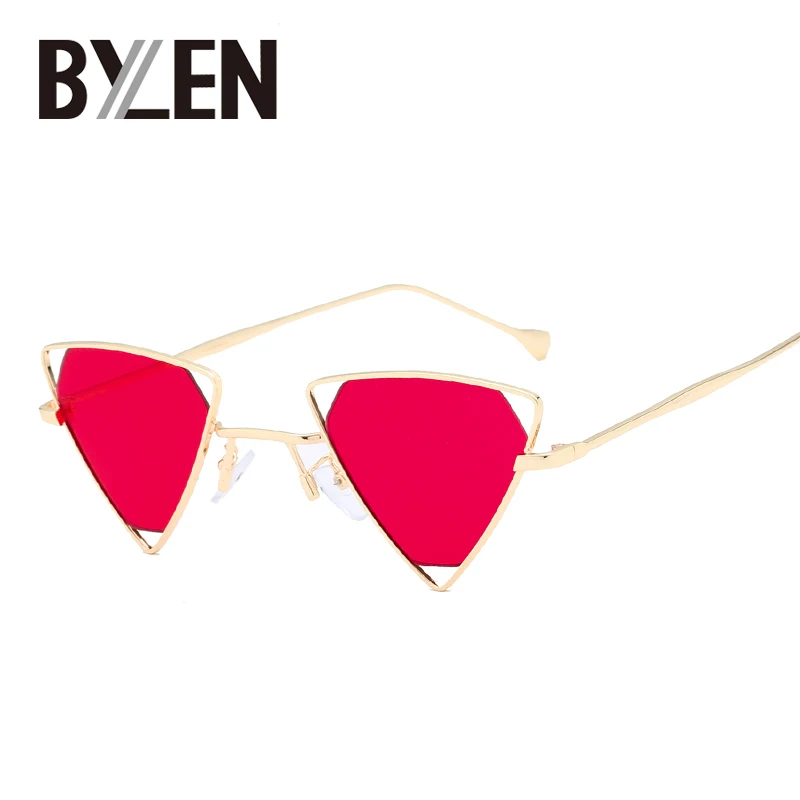 Vintage Punk Styles Triangle Sunglasses Women Fashion Brand Designer Steampunk Metal Men Hollow Out Red Lens Cateye Shades
Vintage Punk Styles Triangle Sunglasses Women Fashion Brand Designer Steampunk Metal Men Hollow Out Red Lens Cateye Shades