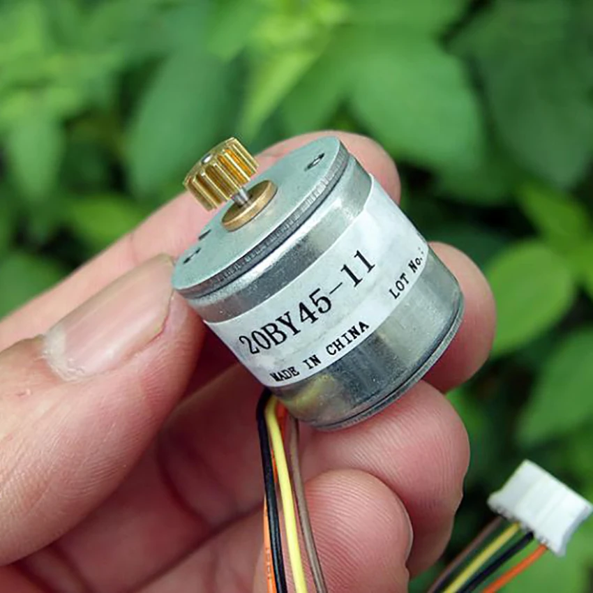 Two-phase Four-wire Photo Printer Stepper Motor with Copper Gear DC 6V 20BY45 Output Shaft 1.45mm Step Angle 18 Degrees
Two-phase Four-wire Photo Printer Stepper Motor with Copper Gear DC 6V 20BY45 Output Shaft 1.45mm Step Angle 18 Degrees