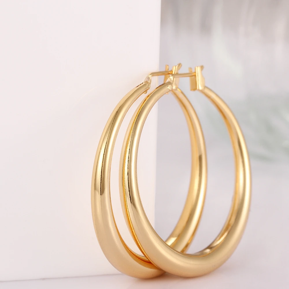 New Casual Round Hoop Earrings for Women Gold Color Rose Golden Earrings Brincos Wedding Earrings Wholesale Fashion Jewelry
New Casual Round Hoop Earrings for Women Gold Color Rose Golden Earrings Brincos Wedding Earrings Wholesale Fashion Jewelry