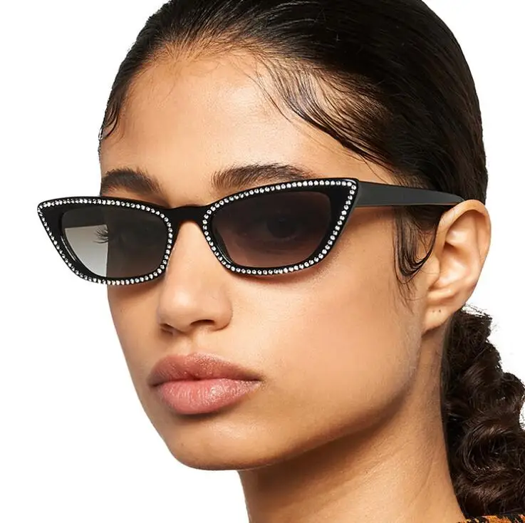 2021 women Rhinestone sunglasses women luxury Brand women vintage cat eye sunglasses shades for women oculos lentes de sol mujer
2021 women Rhinestone sunglasses women luxury Brand women vintage cat eye sunglasses shades for women oculos lentes de sol mujer