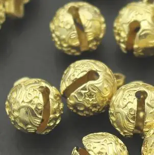 Chinese Brass Carving Small Bell Star Bell Key Button Exquisite Small Pendant Safe And Good Luck Statues
Chinese Brass Carving Small Bell Star Bell Key Button Exquisite Small Pendant Safe And Good Luck Statues