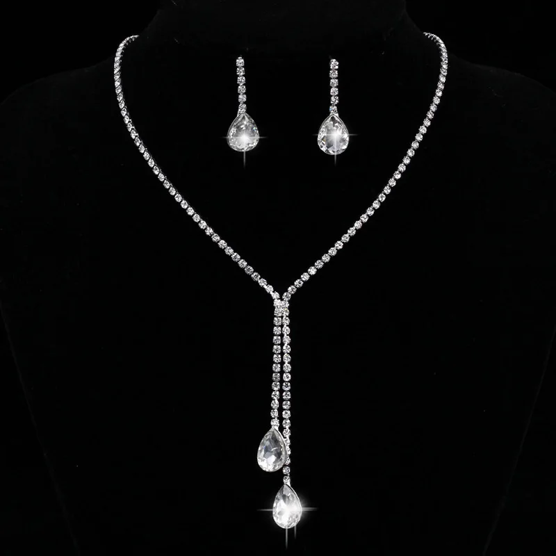 Фото Новое посеребренное Ожерелье Стразы в стиле капли с кристаллами - купить