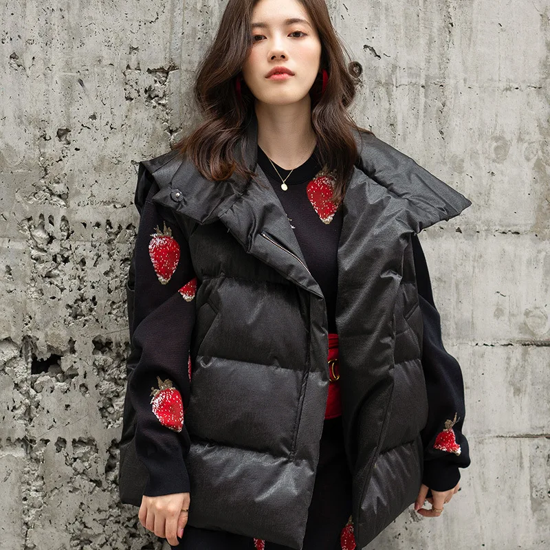 2019 New Women Winter Jacket Warm Loose Large Size Vest Cotton Down Coat Fashion Trendy Solid Street Vests Parka Outerwear CW127
2019 New Women Winter Jacket Warm Loose Large Size Vest Cotton Down Coat Fashion Trendy Solid Street Vests Parka Outerwear CW127