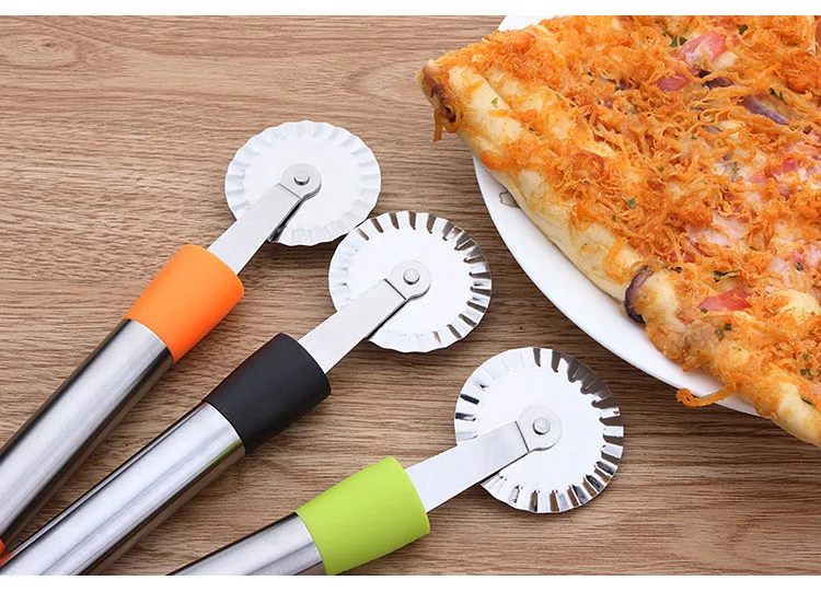 1PC Round Pizza Cutter Stainless Steel Pizza Knife Cutter Pastry Pasta Dough kitchen Baking Tools KX 263
1PC Round Pizza Cutter Stainless Steel Pizza Knife Cutter Pastry Pasta Dough kitchen Baking Tools KX 263