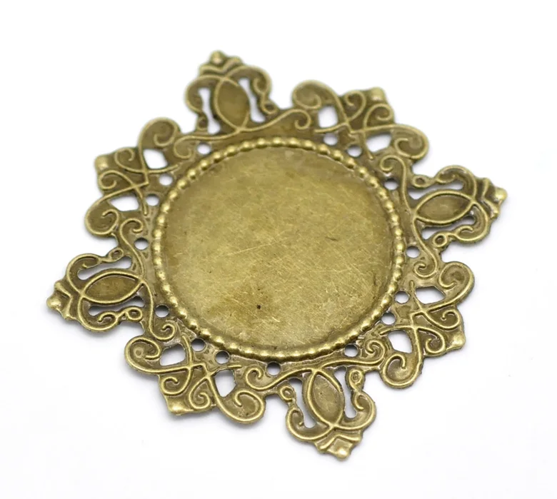 Соединители из сплава DoreenBeads, квадратные, из античной бронзы, с кабошоном настроек (подходит для 23 мм), 4,3 см (1 6/8 дюйма) x 4,3 мм (1/8 дюйма), 7 шт. 
Соединители из сплава DoreenBeads, квадратные, из античной бронзы, с кабошоном настроек (подходит для 23 мм), 4,3 см (1 6/8 дюйма) x 4,3 мм (1/8 дюйма), 7 шт.