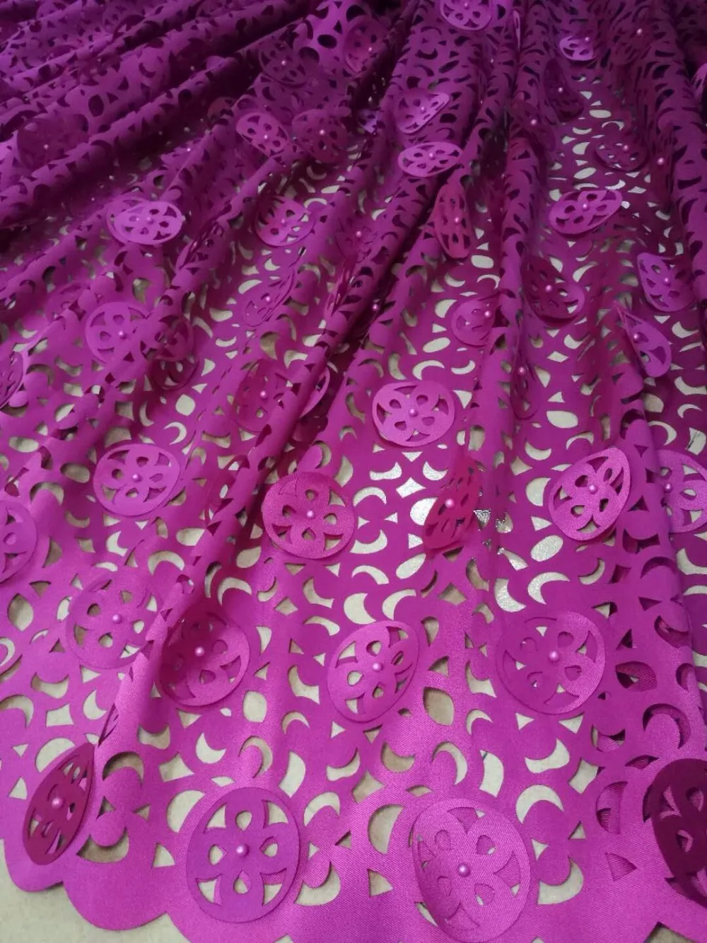 New French cutting laser lace embroidery, African mesh gauze lace fabric with beads, 5 yards
New French cutting laser lace embroidery, African mesh gauze lace fabric with beads, 5 yards