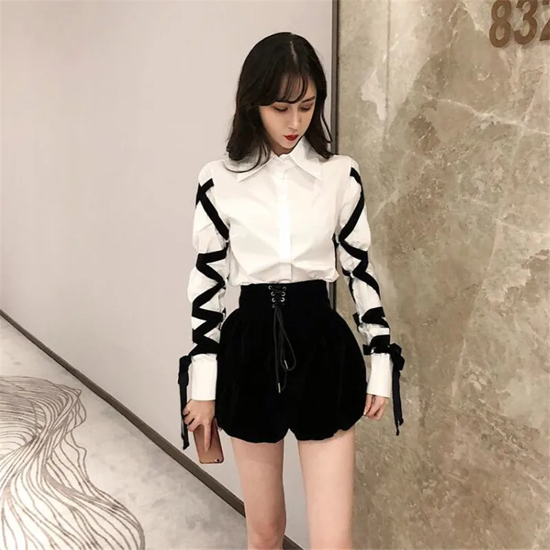 Harajuku Women Shorts Chic Waist Strap Lace-UP High Waist Lantern Shorts 2019 New Fashion Solid Color Black Shorts Female
Harajuku Women Shorts Chic Waist Strap Lace-UP High Waist Lantern Shorts 2019 New Fashion Solid Color Black Shorts Female