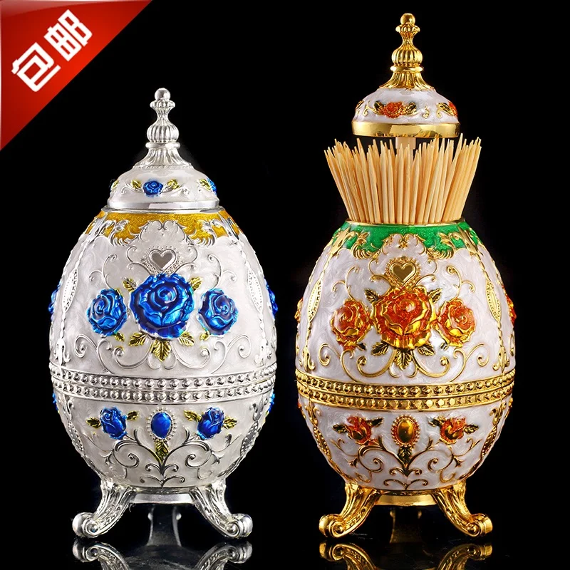Toothpick cylinder European style creative living room metal restaurant top-grade hand pressure automatic Russian retro toothpic
Toothpick cylinder European style creative living room metal restaurant top-grade hand pressure automatic Russian retro toothpic