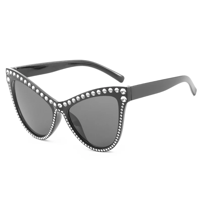 2019 New Anti-diamond-encased Largeframe Cateye Sunglasses Fashion Women Stars with Sunglasses Cross-border Personality Glasses
2019 New Anti-diamond-encased Largeframe Cateye Sunglasses Fashion Women Stars with Sunglasses Cross-border Personality Glasses