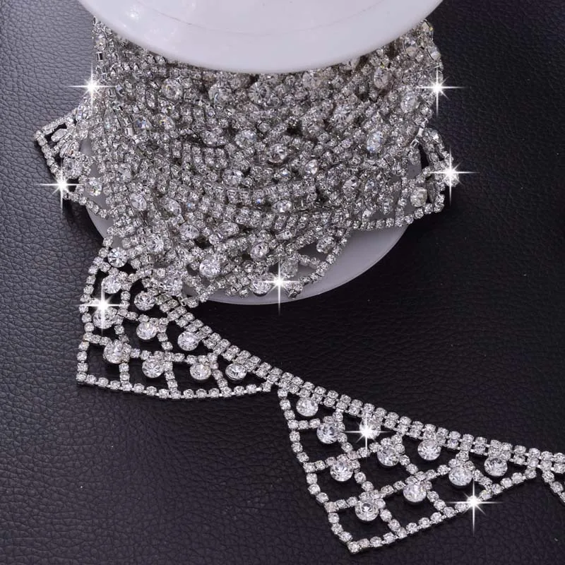 5Yards Clear Rhinestone Trim Tassel Cup Chain Bridal Dress Applique Glass Stone Decorationf for Belt Sash Bags Flat Back HF-399
5Yards Clear Rhinestone Trim Tassel Cup Chain Bridal Dress Applique Glass Stone Decorationf for Belt Sash Bags Flat Back HF-399