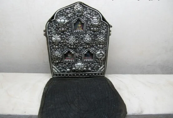 song voge gem S0334 Nepal temple Old Copper & silk cloth Eight treasures Buddhism Shrines TangKa
song voge gem S0334 Nepal temple Old Copper & silk cloth Eight treasures Buddhism Shrines TangKa